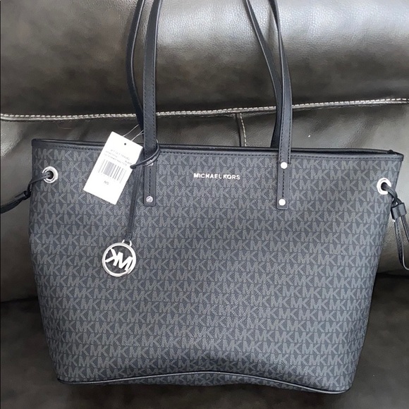 Purse - Picture 6 of 7